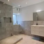 Moderne Dg-wohnung Mit Flair In Guter Lage