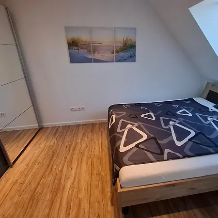 شقة Moderne Dg-wohnung Mit Flair In Guter Lage كارلسروه