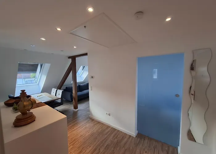 Moderne Dg-wohnung Mit Flair In Guter Lage * Karlsruhe