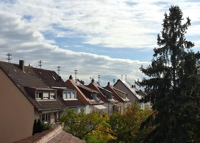 شقة Moderne Dg-wohnung Mit Flair In Guter Lage كارلسروه